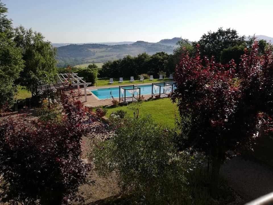 Aparthotel Residenza Collefiorito Todi Zewnętrze zdjęcie