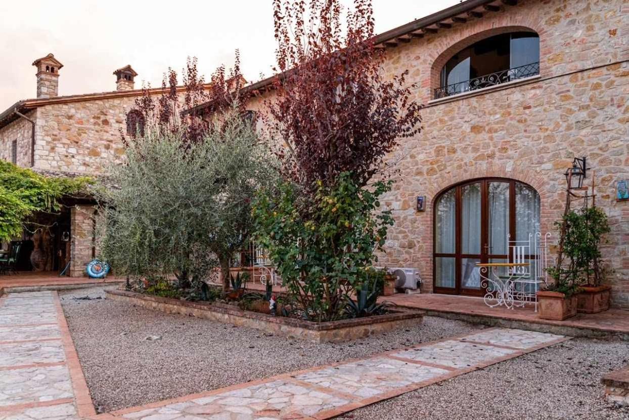Aparthotel Residenza Collefiorito Todi Zewnętrze zdjęcie