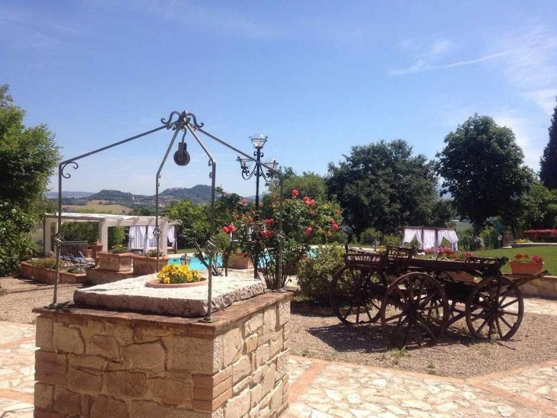 Aparthotel Residenza Collefiorito Todi Zewnętrze zdjęcie